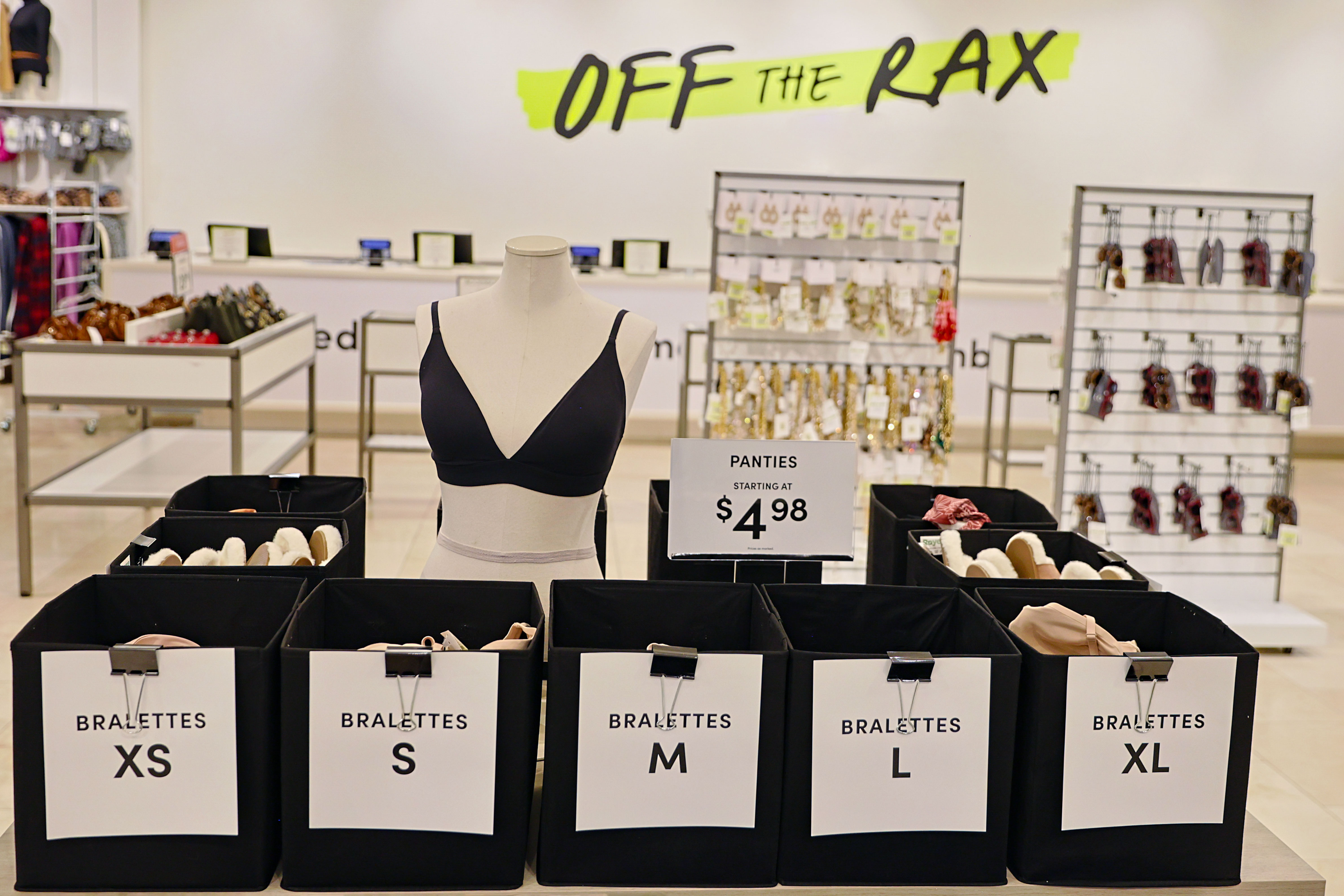 Off The Rax store interior, view 4