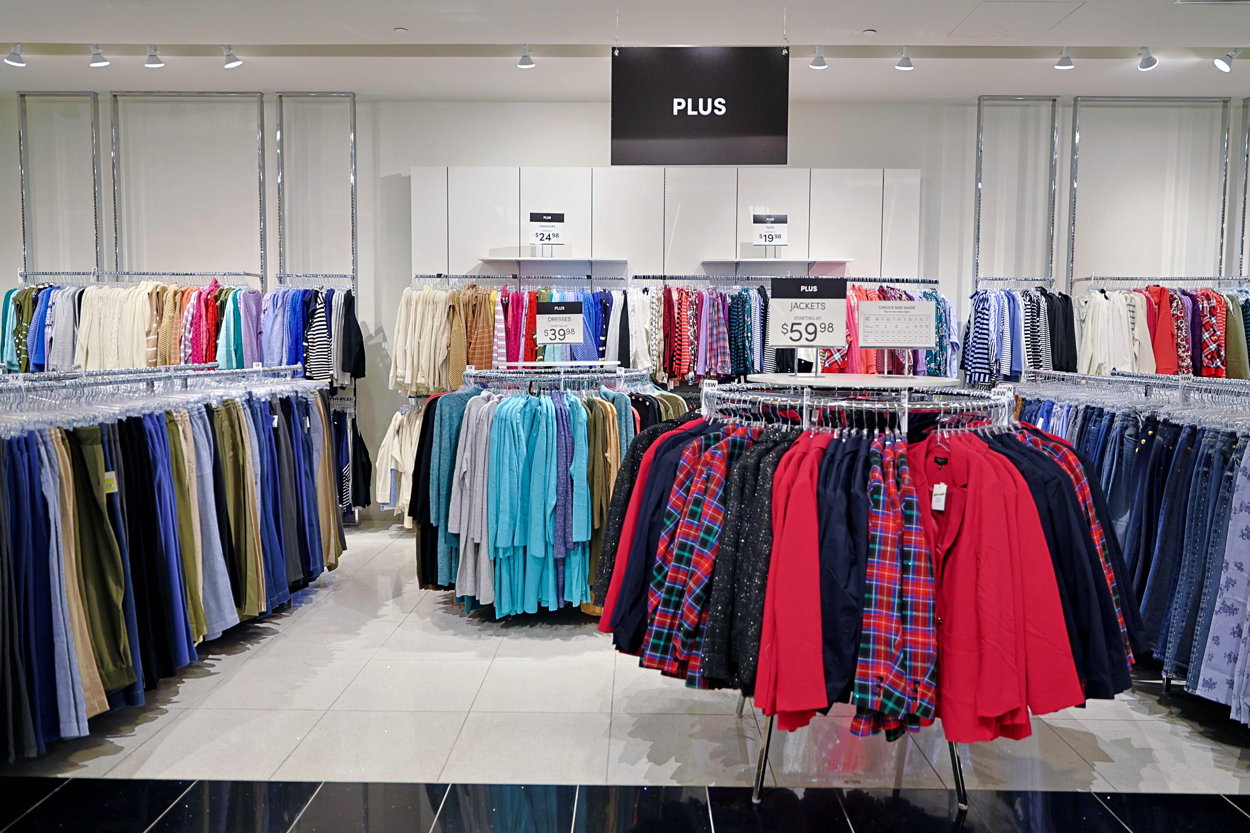 Off The Rax store interior, view 8